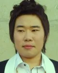 가수인 현준의 대표 이미지