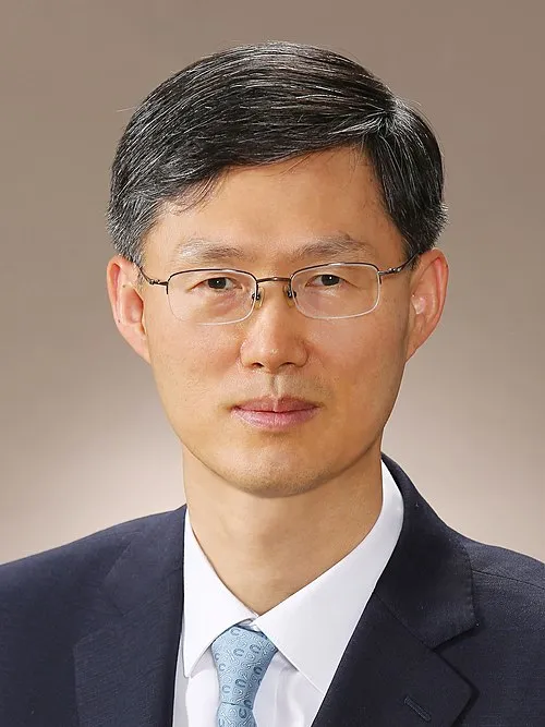 판사인 문형배의 대표 이미지
