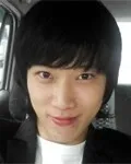 탤런트, 가수인 유원의 대표 이미지