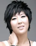 가수인 한예서의 대표 이미지