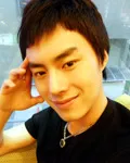모델인 한재환의 대표 이미지