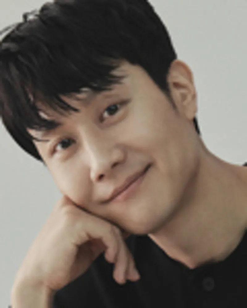 영화배우, 탤런트인 정우의 대표 이미지