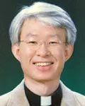 신부인 유시찬의 대표 이미지
