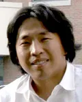 조각가인 최용훈의 대표 이미지