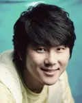 연극배우인 김민건의 대표 이미지