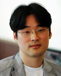 소설가인 배명훈의 대표 이미지