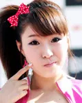 레이싱모델인 손봄의 대표 이미지