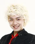 가수인 이교원의 대표 이미지