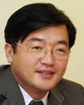기자인 이한우의 대표 이미지