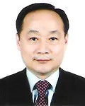 컨설턴트인 백준의 대표 이미지
