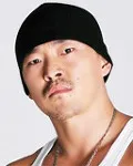 가수인 취랩의 대표 이미지