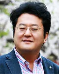 영화감독, 대학교수인 박건용의 대표 이미지
