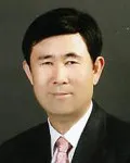 공무원, 연구인인 어윤덕의 대표 이미지
