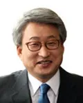 금융인인 송재용의 대표 이미지