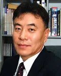 기업인, (전직)대학교수인 정도상의 대표 이미지