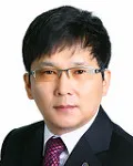 정당인인 신완철의 대표 이미지