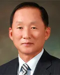 대학교수, (전직)정무직공무원인 이기우의 대표 이미지