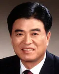 정당인인 이인근의 대표 이미지