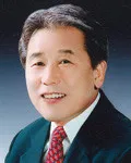 (전직)기초단체장인 윤영조의 대표 이미지