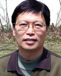 대학교수, 시인인 박상건의 대표 이미지