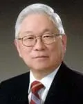 대학교수인 여홍구의 대표 이미지