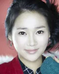 가수인 수아영의 대표 이미지