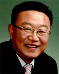 기초단체장인 이필용의 대표 이미지