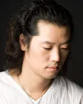 가수인 신강우의 대표 이미지