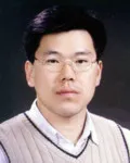 시인인 강성필의 대표 이미지