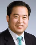 (전직)공무원인 김용주의 대표 이미지