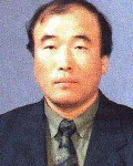 대학교수인 윤철현의 대표 이미지