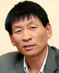 대학교수인 윤여탁의 대표 이미지