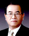 (전직)정당인, (전직)기초단체장, (전직)광역의회의원인 정진택의 대표 이미지