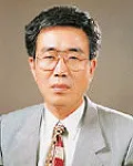 대학교수인 김용덕의 대표 이미지
