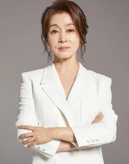 뮤지컬배우, 영화배우인 문희경의 대표 이미지