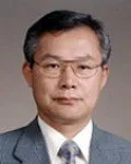 피부과의사, 대학교수인 박석돈의 대표 이미지