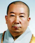 승려인 홍파의 대표 이미지
