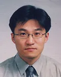 의사인 송진우의 대표 이미지