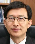 대학교수인 정동석의 대표 이미지