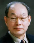 대학교수인 김시종의 대표 이미지
