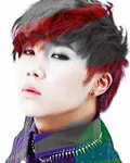 가수인 성규의 대표 이미지