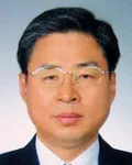 정당인인 강모택의 대표 이미지