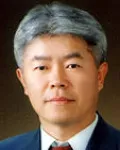 (전직)변호사인 김응조의 대표 이미지