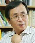 대학교수, (전직)언론인인 채백의 대표 이미지