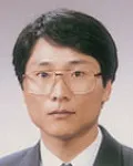 변호사, (전직)검사인 최재정의 대표 이미지