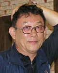 영화감독인 김윤소의 대표 이미지