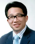 정당인인 최충민의 대표 이미지