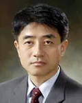 대학교수인 윤일권의 대표 이미지
