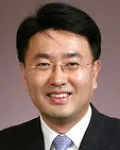 변호사인 강성의 대표 이미지