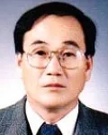 (전직)대학교수인 정진철의 대표 이미지